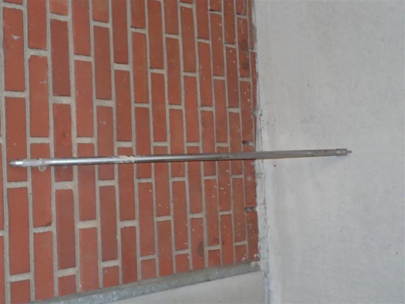 Aufstallung tipa Sonstige 48 stk. 1/2" 1 meter rustfri vandrør med ventil, Gebrauchtmaschine u Egtved (Slika 1)