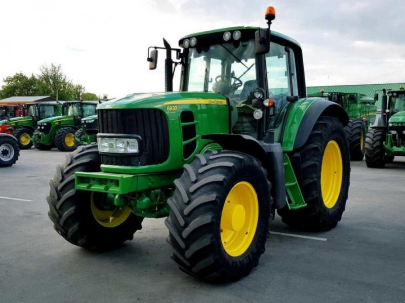 Oldtimer-Traktor tipa John Deere 6930 Premium, Neumaschine u Звенигородка (Slika 1)