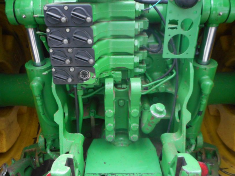 Oldtimer-Traktor tipa John Deere 8310, Neumaschine u Хмельницький (Slika 1)