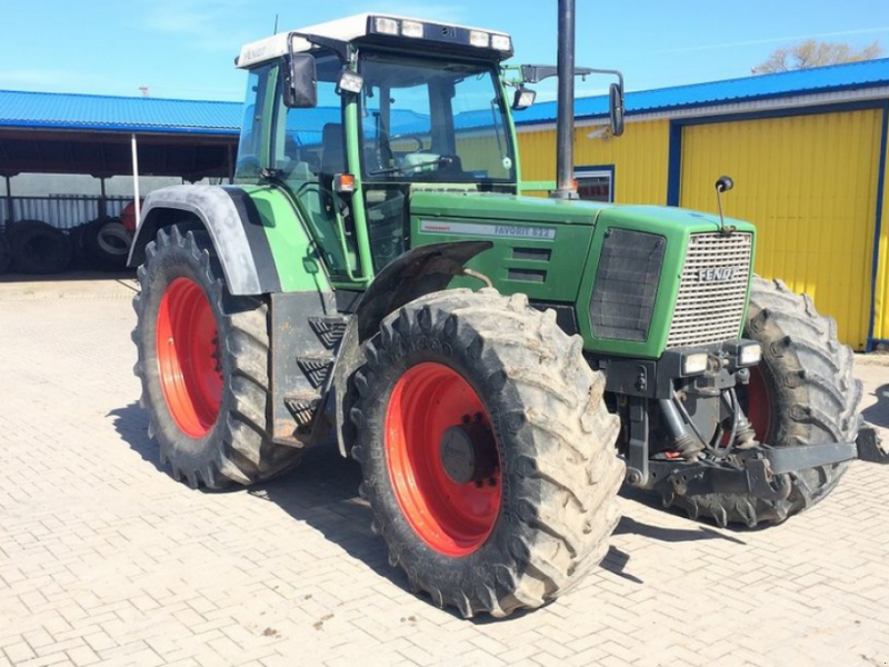 Oldtimer-Traktor tipa Fendt Favorit 822, Neumaschine u Київ (Slika 1)