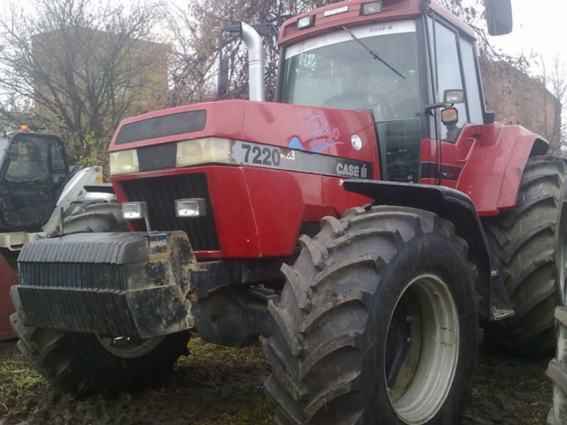 Oldtimer-Traktor tipa Case IH 7220 Pro, Neumaschine u Харків