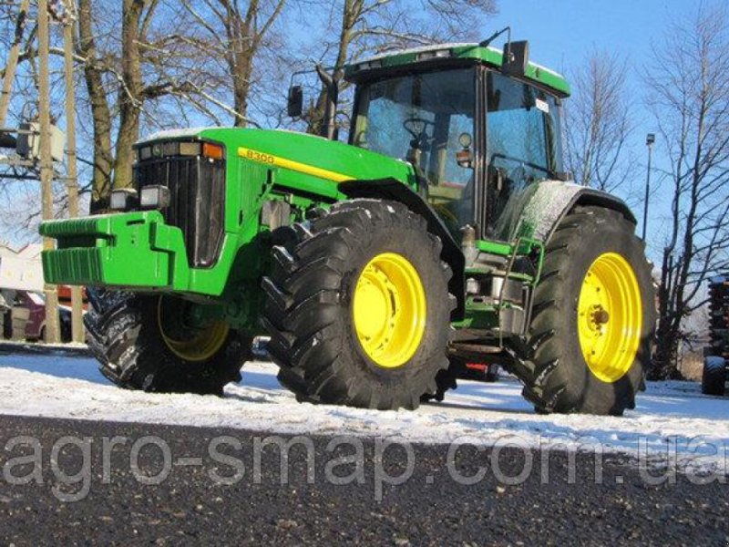 Oldtimer-Traktor tipa John Deere 8300, Neumaschine u Горохів (Slika 1)