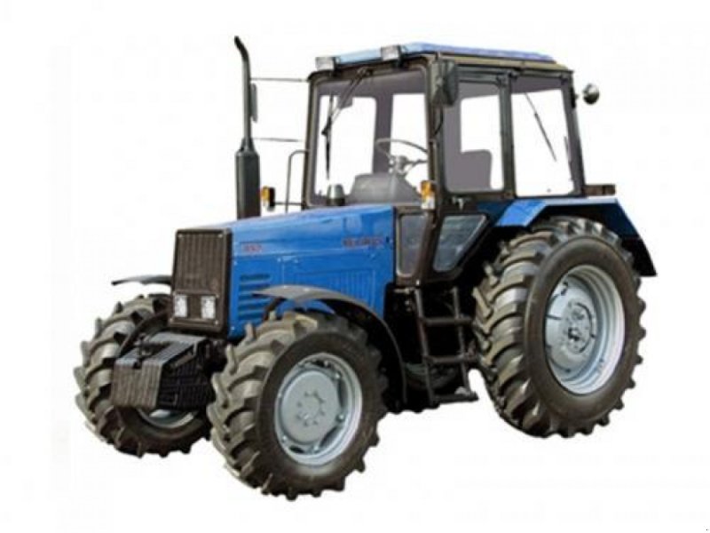 Oldtimer-Traktor tipa Belarus Беларус-892, Neumaschine u Хмельницький