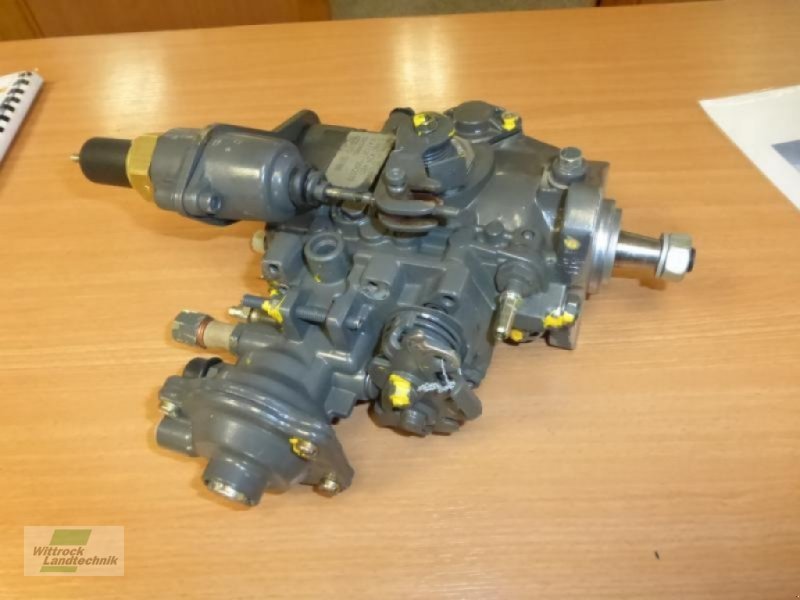 Motor & Motorteile tipa Case Einspritzpumpe, Neumaschine u Rhede / Brual (Slika 1)